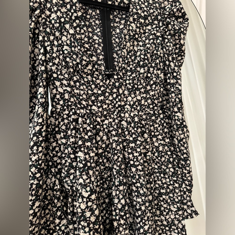 Pretty Little Thing Rouched floral Dress